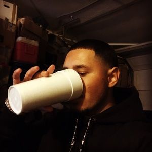 Meet your Posher, Luis